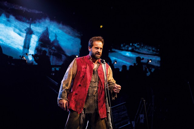 Alfie Boe (Jean Valjean) © Matt Murphy