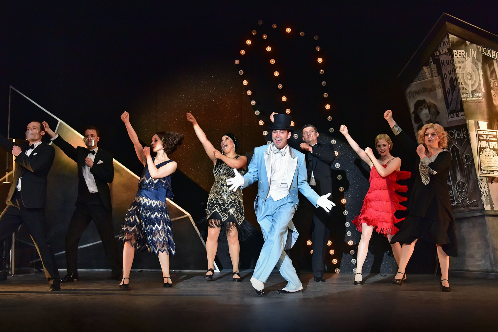 Mario Thomanek, Tobias Schwieger, Simone Schuster, Samira Hempel, Patrick Sühl, Mike Kühne, Franzika Ferrari, Jessica Kessler © Volker Beushausen