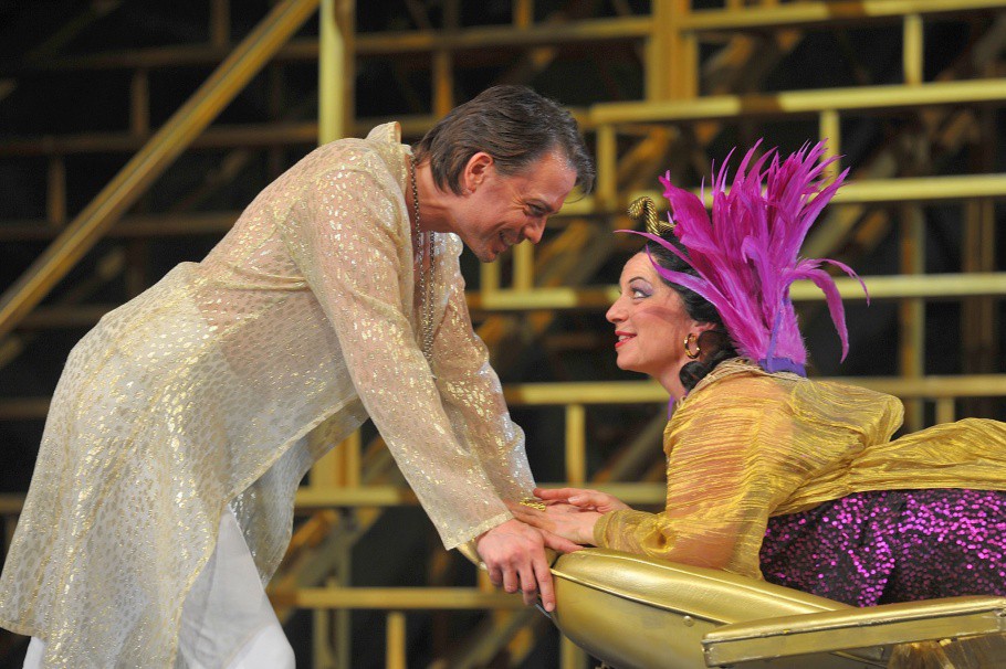 Martin Pasching (Radames), Astrid Vosberg (Amneris) © © Hans-Jürgen Brehm-Seufert