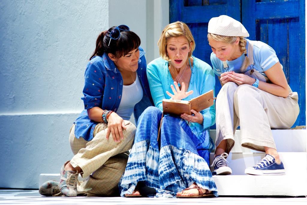 Rebecca Stahlhut, Lara Grünfeld, Sanne Buskermolen © Sascha Radke