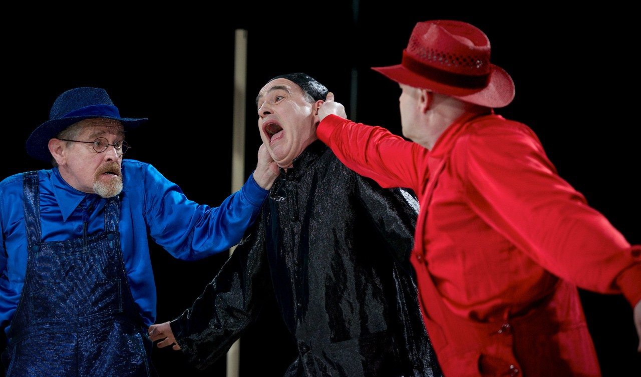 Helmut Rühl (Hucklebee), René Schack (Der Stumme), Christoph Sommer (Bellomy) © Landesbühne Nord