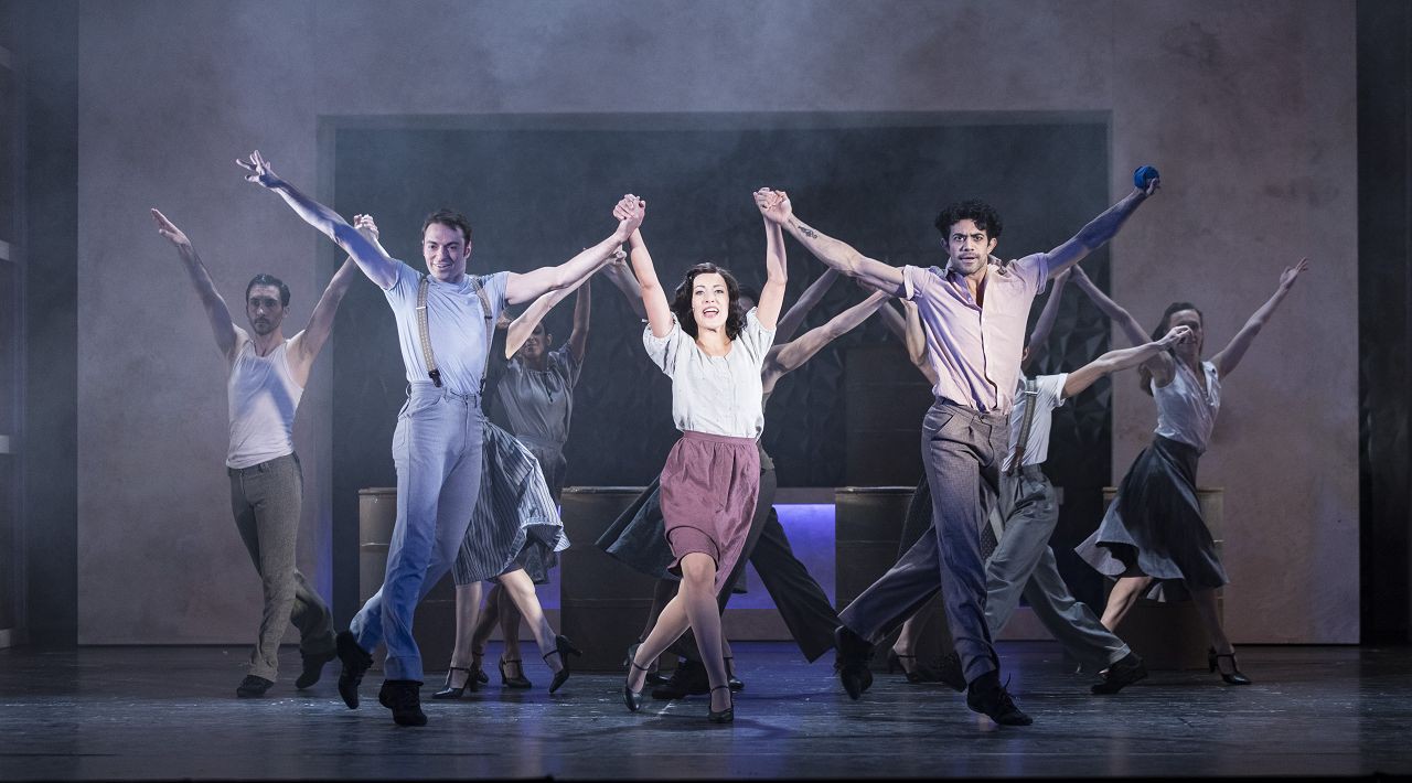 Francesc Fernández Marsal, Wout Geers, Dorothea Maria Müller (Eva), Wallace Jones, Ballettensemble © t&w /Andreas Tamme