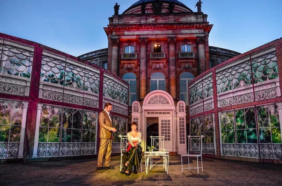 Franziska Krötenheerdt (Eliza Doolittle), Matthias Winter (Henry Higgins) © Dieter Wuschansk