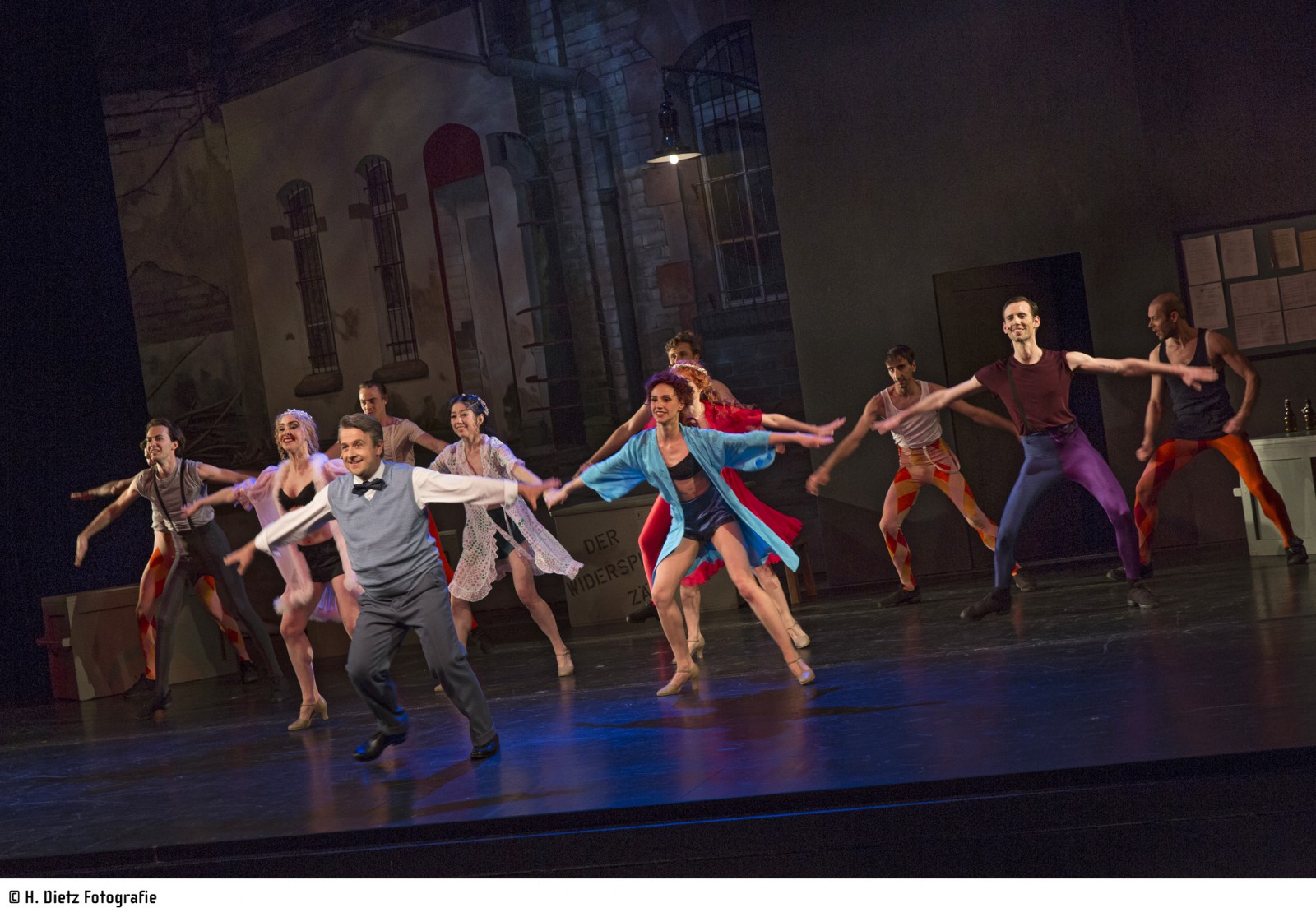 Markus Gruber (Paul), Edward Roland Serban (Edi/ Hortensio/ Gregor), Ballett Theater Hof © H. Dietz Fotografie, Hof