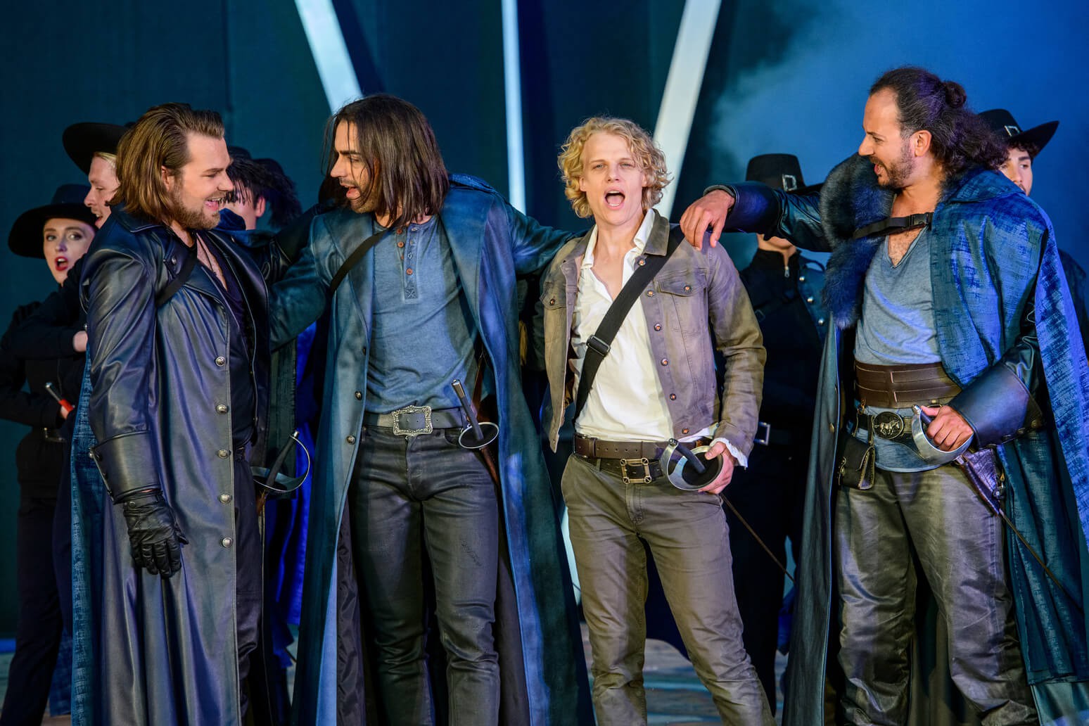 Ruud van Overdijk (Aramis), Nicky Wuchinger (Athos), Tobias Bieri (D’Artagnan), Emanuel Jessel (Porthos) © Marco Kneise